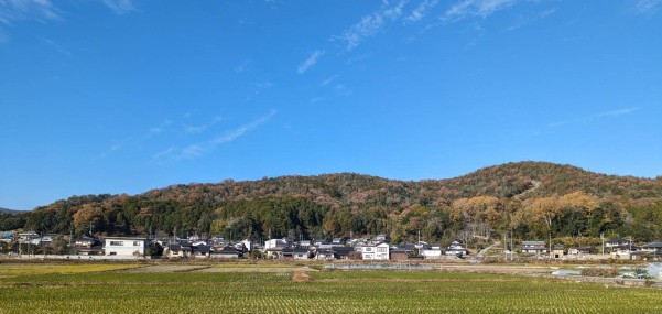 秋の建部古道を歩く